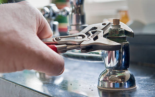 Best Ceiling water damage repair  in Copiague, NY